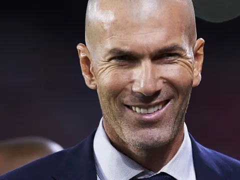 Tỏa sáng liên tục, "quái thú" của Real khiến HLV Zidane từ bỏ Pogba