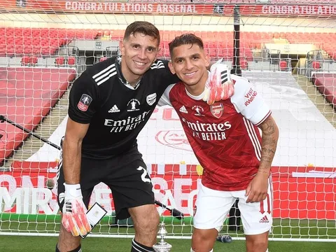 "Tôi đã chờ đợi nhiều năm, giờ là lúc thích hợp để chia tay Arsenal"