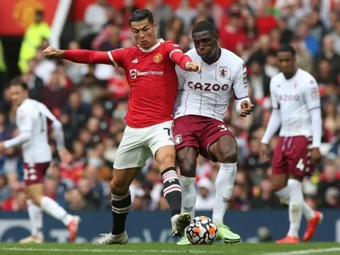 “Tôi lo cho Man Utd”