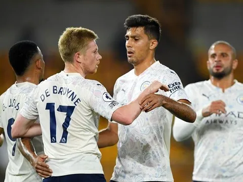 "Tôi sẽ đặt cái tên đó xếp sau Cristiano Ronaldo và Lionel Messi"