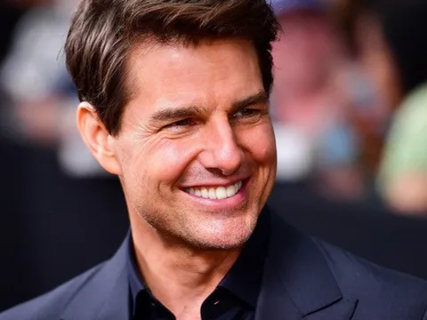 Tom Cruise gọi video với tuyển Anh trước chung kết EURO