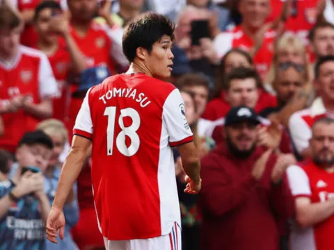 Tomiyasu nói lời ruột gan sau màn debut ở Arsenal