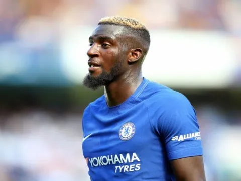 Tống khứ "thảm họa" sang PSG, Chelsea thu về bao nhiêu tiền?