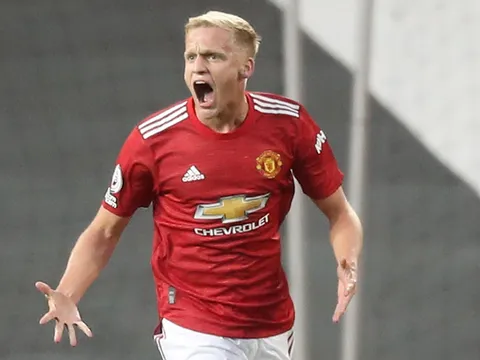 Đổi De Beek lấy "ảo thuật gia" của Real Madrid - Khi Man Utd chuyển nhượng "cho vui"
