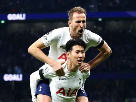 Kane kiến tạo cho Son lập cú đúp, Tottenham đẩy M.U văng khỏi Top 5