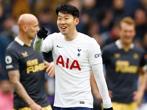 Đè bẹp Newcastle, Tottenham vượt Arsenal leo lên thứ 4