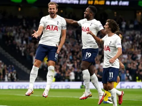 Harry Kane bùng nổ, Tottenham lật ngược thế cờ thắng 3-0