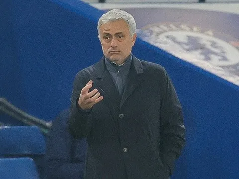 Tottenham hòa Chelsea, Roy Keane tố Jose Mourinho 'làm trò'