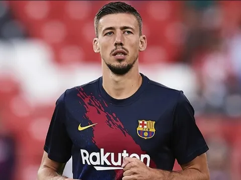 Tottenham hỏi mượn trung vệ của Barcelona