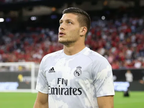 "Trảm" Jovic, Real hớt tay trên, đón "sát thủ vòng cấm" 173 triệu trước mũi Barca
