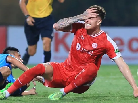 Tranh cãi bàn thắng bị từ chối của Viettel