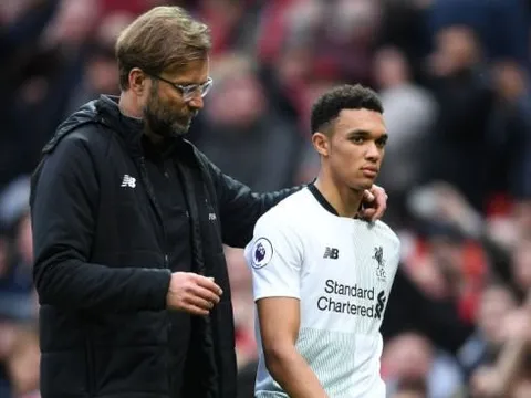 Alexander-Arnold: "Tôi đã đánh giá thấp cầu thủ Man Utd đó"