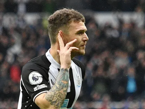 Trippier lại đá phạt thành bàn hạ Villa của Gerrard, Man Utd có tiếc?