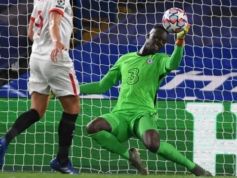 Trở thành thủ môn số 1 tại Chelsea, Mendy giải mã mối quan hệ với Kepa