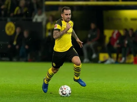 Trong cơn khủng hoảng hàng công, Dortmund nhận thêm tin buồn về chân sút chủ lực