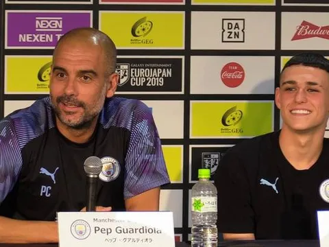 Trọng tài đã giúp Guardiola nhận ra vấn đề của cầu thủ "500 triệu euro"