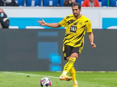 Trụ cột "dính hạn", Dortmund đau đầu trước trận Derby