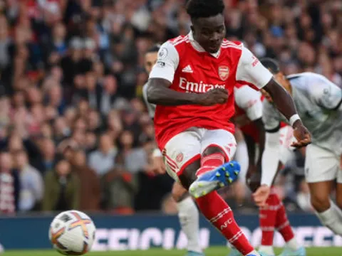 TRỰC TIẾP Arsenal 3-2 Liverpool: Pháo thủ giành 3 điểm (KT)