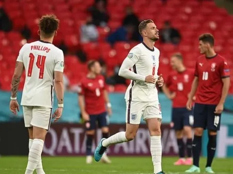 TRỰC TIẾP CH Czech 0-1 Anh (KT): Tam sư đầu bảng