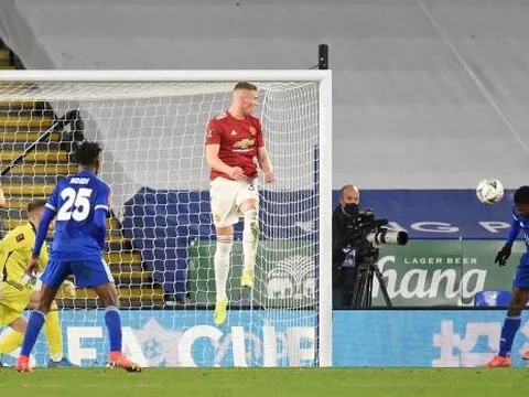 TRỰC TIẾP Leicester 3-1 Man Utd: Trận đấu kết thúc!