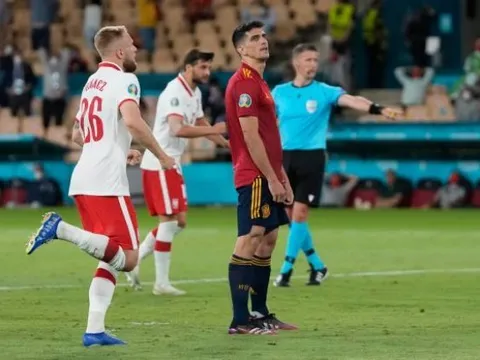 TRỰC TIẾP Tây Ban Nha 1-1 Ba Lan: La Roja lại chia điểm! (KT)