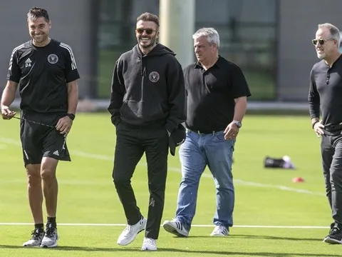 Từ Beckham đến Henry: 10 danh thủ sở hữu thân hình 'tuyệt mỹ' dù treo giày từ lâu