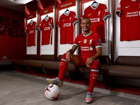 Từ Coutinho đến Thiago: 9 cầu thủ gốc Brazil từng khoác áo Liverpool