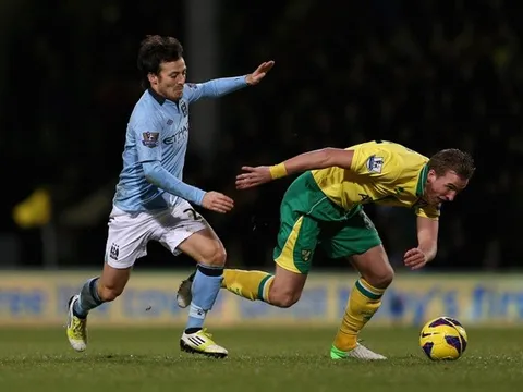 Từ Kane đến Bamford: 10 sao bạn ít ngờ đã từng khoác áo Norwich City