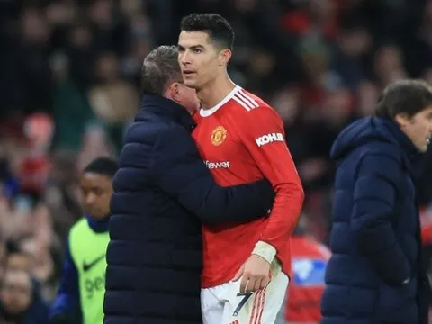 Từ ngày đến Man Utd, Rangnick nói luôn với Ronaldo 1 điều