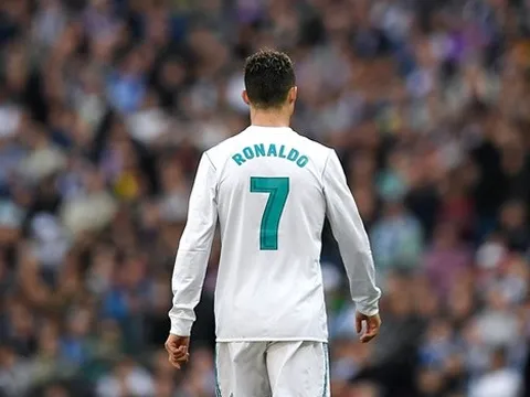 Từ Ronaldo đến Mbappe: Những ngôi sao đi theo "tiếng gọi" hấp dẫn từ áo số 7