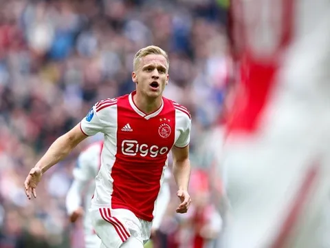 Từ Suarez đến Van de Beek: Ajax thay thế ra sao khi bán đi các trụ cột?