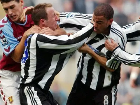 Từ vụ Luiz - Ceballos, điểm danh 3 màn "gà nhà đá nhau" nổi tiếng nhất EPL: Arsenal góp mặt