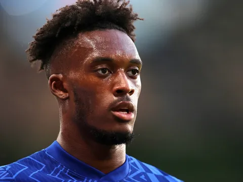 Tuchel bị chỉ trích dữ dội vì đối xử tệ với Hudson-Odoi