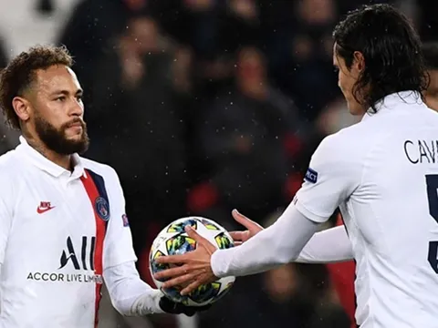 Tuchel nói gì về việc Neymar nhường penalty cho Cavani?