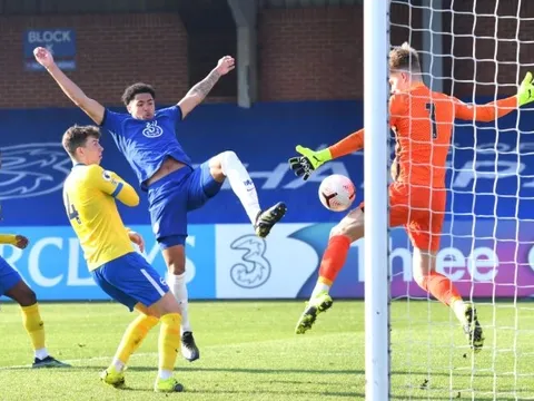 "Tương lai chúng ta ở ngay đây", NHM Chelsea ca ngợi tài năng của Tuchel