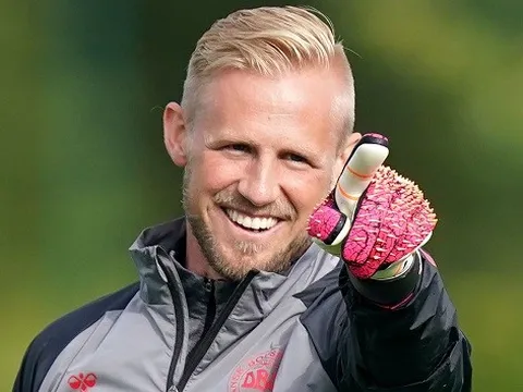 Tuyển Anh muốn 'đưa bóng đá về nhà', Schmeichel nói câu chí mạng
