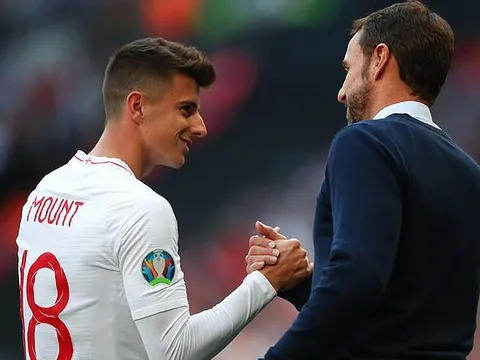 Tuyển Anh sắp có "số 10" mới