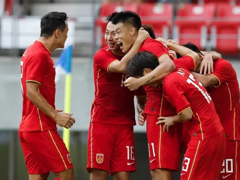 Tuyển Trung Quốc thắng nhọc nhằn Hong Kong