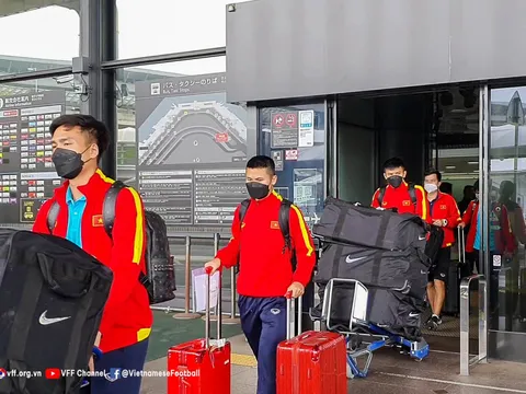 Thầy trò HLV Park Hang-seo ăn, ở riêng biệt tại Nhật Bản