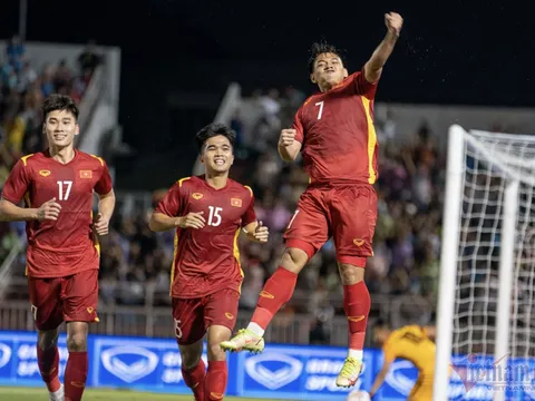 Tuyển Việt Nam: Thầy Park đang giấu bài cho AFF Cup 2022?