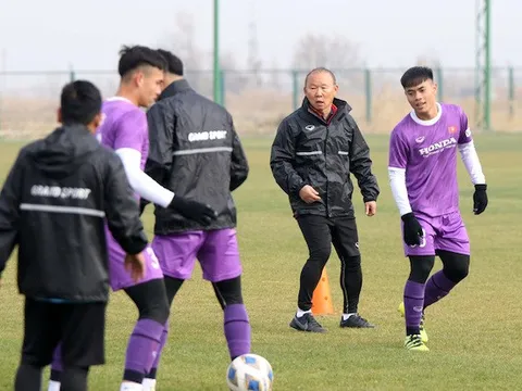 Tuyển Việt Nam: Vì sao thầy Park nên 'buông' để chọn U23 Việt Nam?