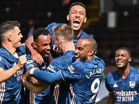 Tỷ lệ đặt cược Premier League sau tuần đấu đầu tiên: Arsenal tăng khả năng vô địch