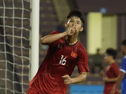 U17 Việt Nam đòi lại ngôi đầu bảng từ tay Thái Lan