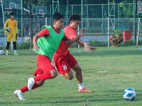 U19 Việt Nam họp rút kinh nghiệm sau trận thua Malaysia