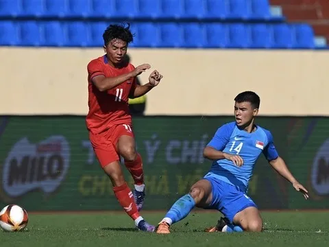 Thắng nhọc Campuchia, U23 Singapore nuôi hy vọng đi tiếp