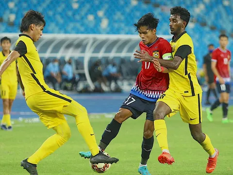 U23 Malaysia bị loại sau trận thua Lào