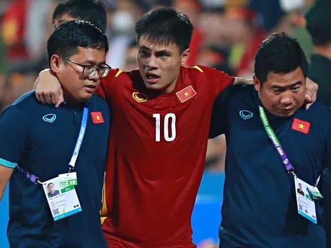 U23 Việt Nam bị ngộ độc thực phẩm trước trận gặp Thái Lan