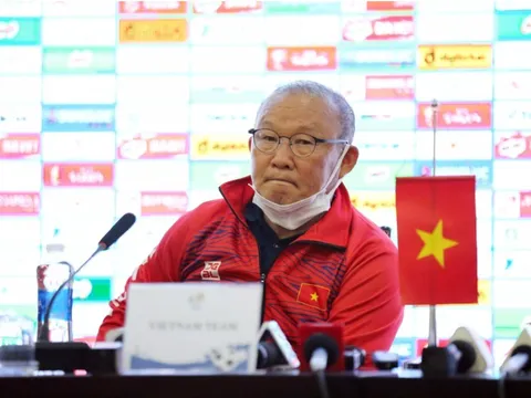 U23 Việt Nam đấu U23 Thái Lan: Thầy Park được HLV Polking... gỡ rối