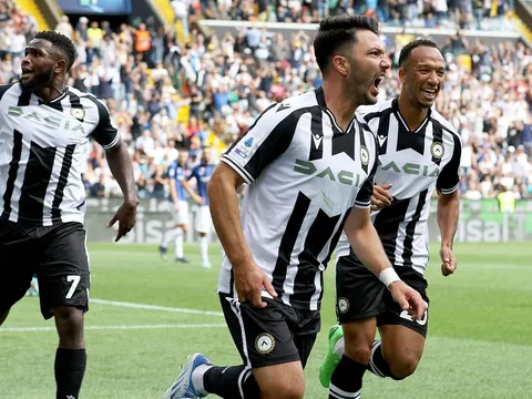 Udinese trở thành hiện tượng ở Serie A
