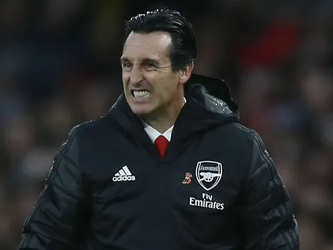 Huyền thoại Arsenal: "Emery không đi, sao Lacazette, Aubameyang ở lại?"